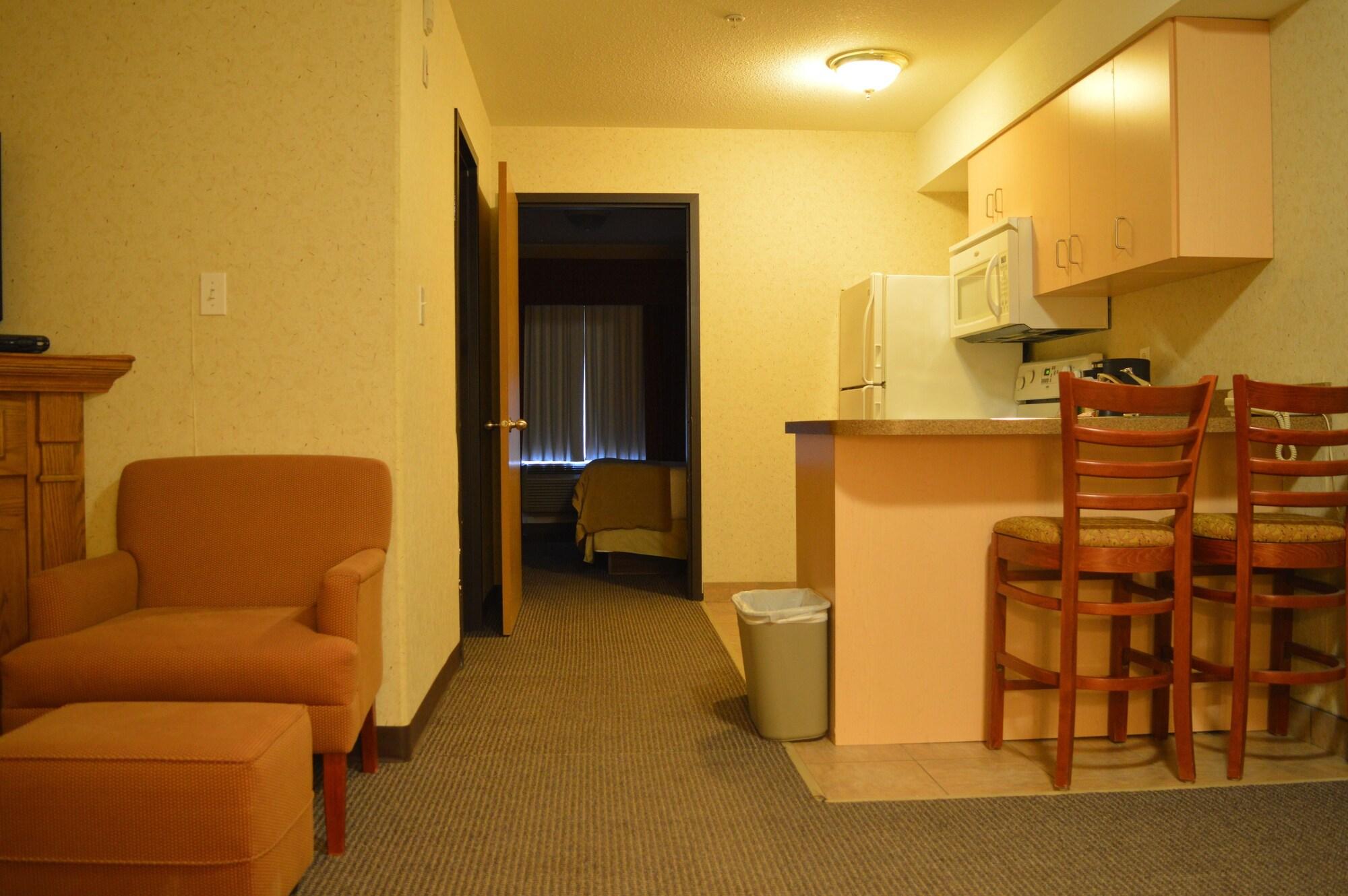 Super 8 By Wyndham Grande Prairie Hotel Exterior foto